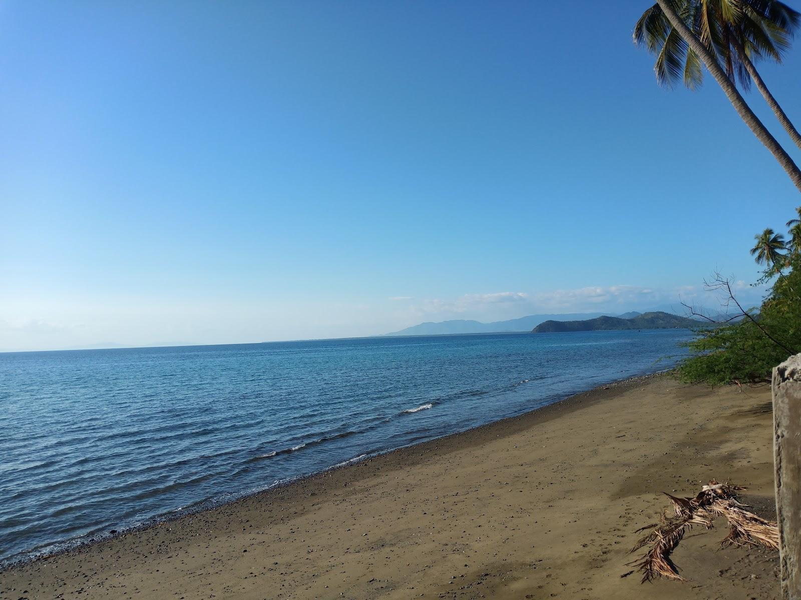 Sandee Geronas Beach Resort