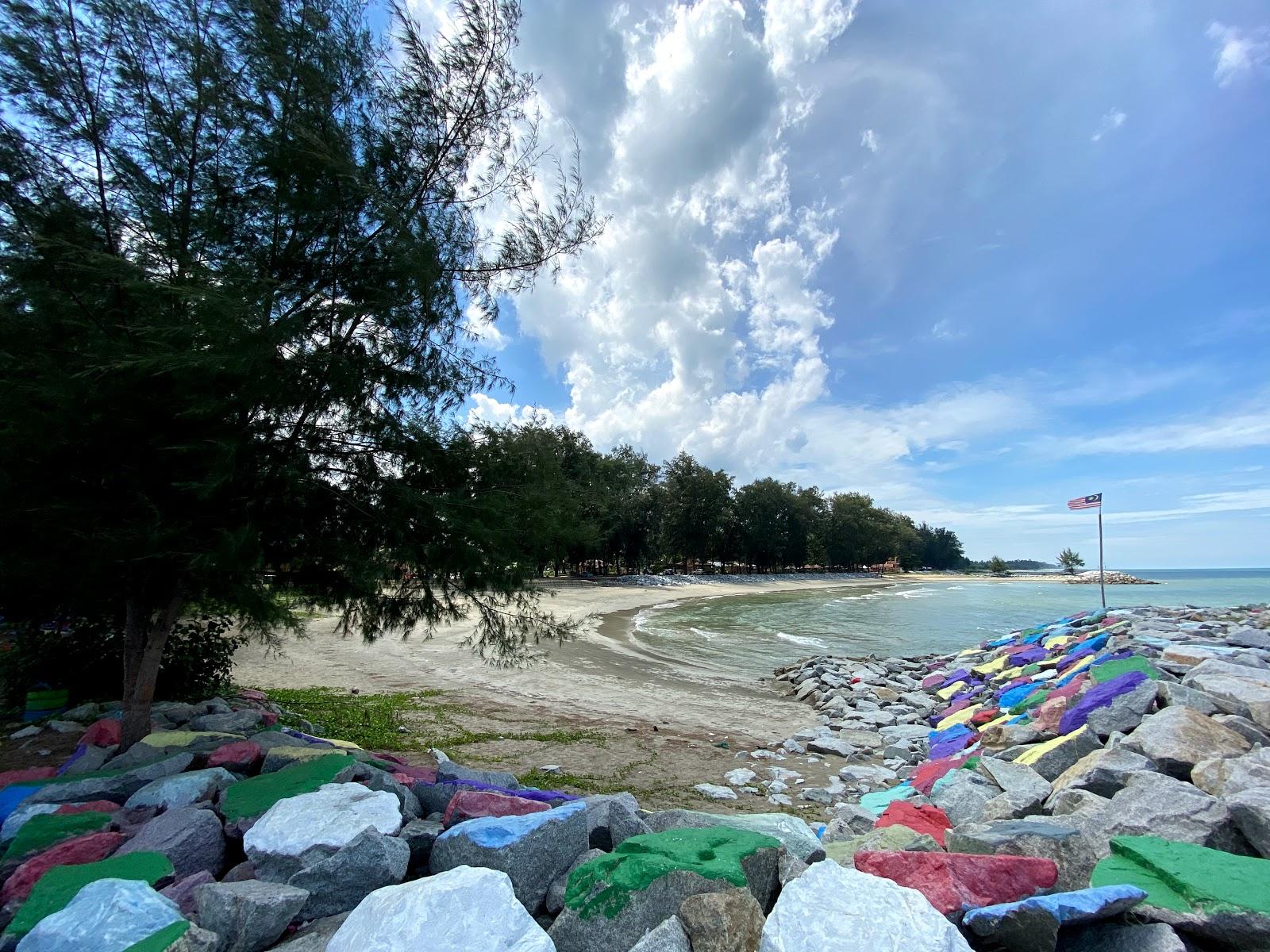 Sandee Irama Beach