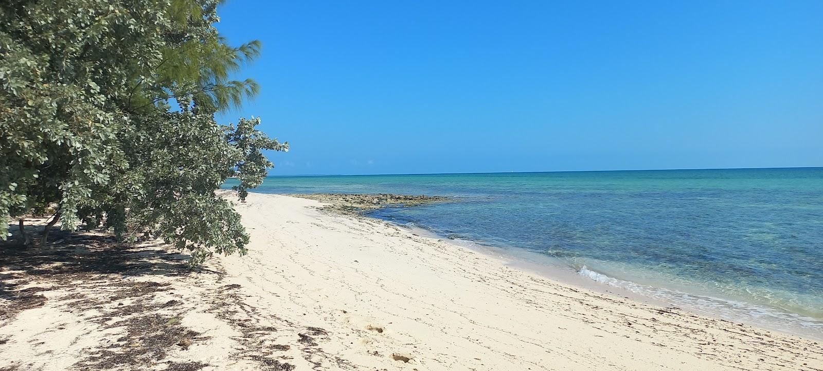 Sandee Yamacraw Beach Photo