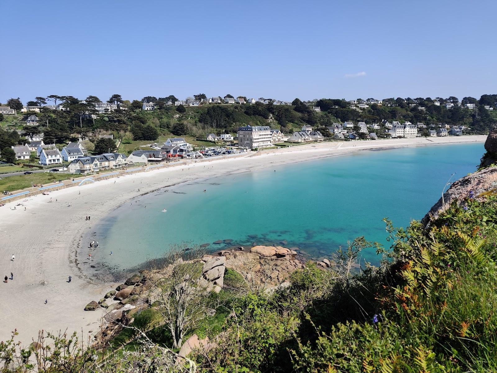 Sandee Plage De Tresmeur Photo