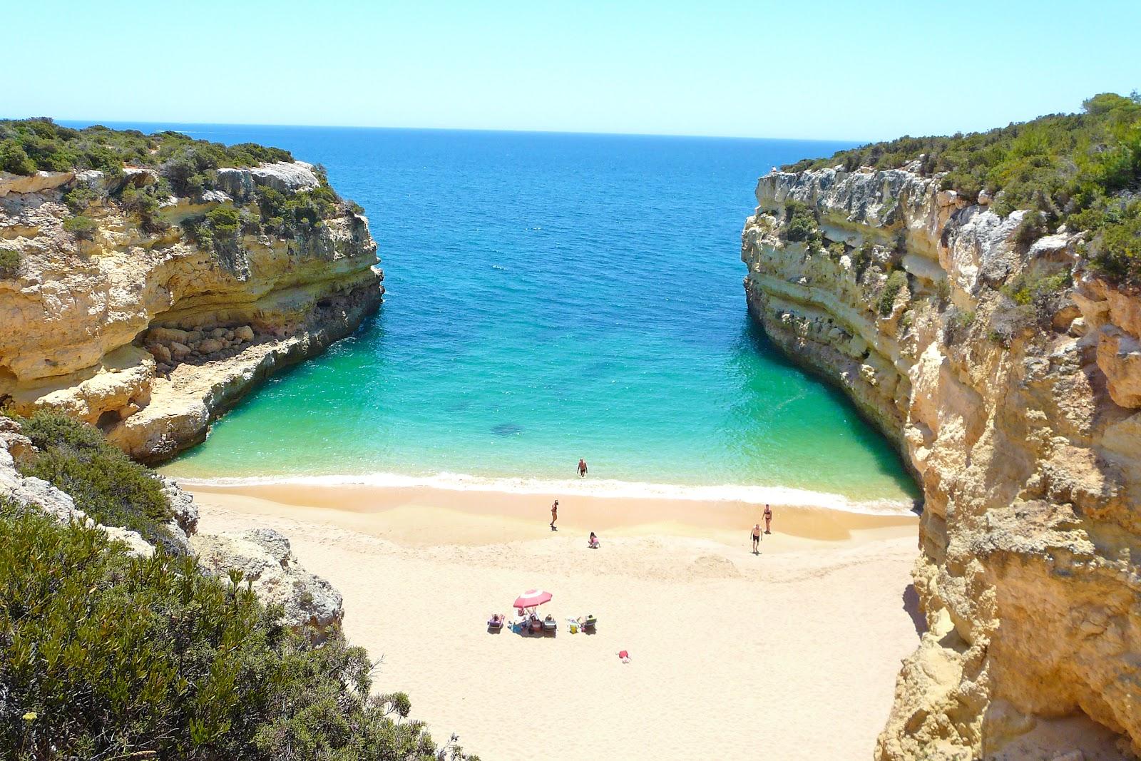 Sandee - Praia Do Vale Espinhaco