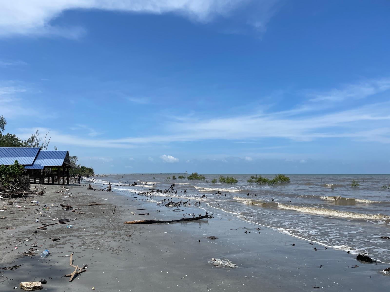 Sandee Pantai Cunang Orang Asli Tanjung Sepat