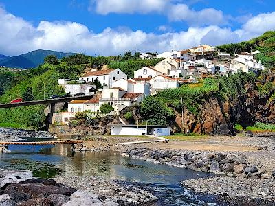 Sandee - Praia Do Povoacao