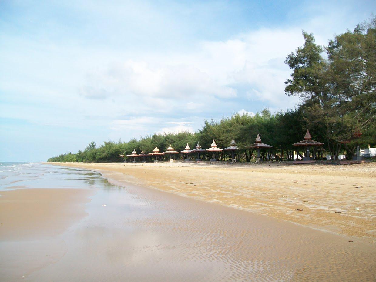 Sandee Wisata Pantai Lombang - Sumenep Pantai Lombang