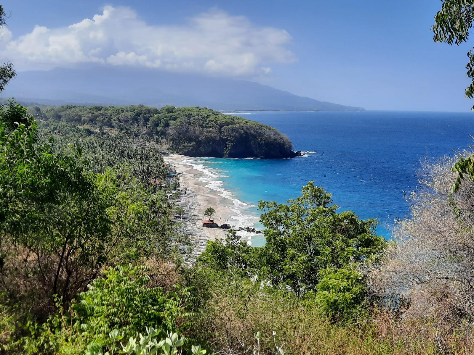 Sandee Tarebagilu Beach
