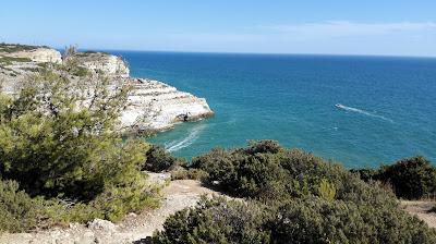 Sandee - Praia Do Vale Espinhaco