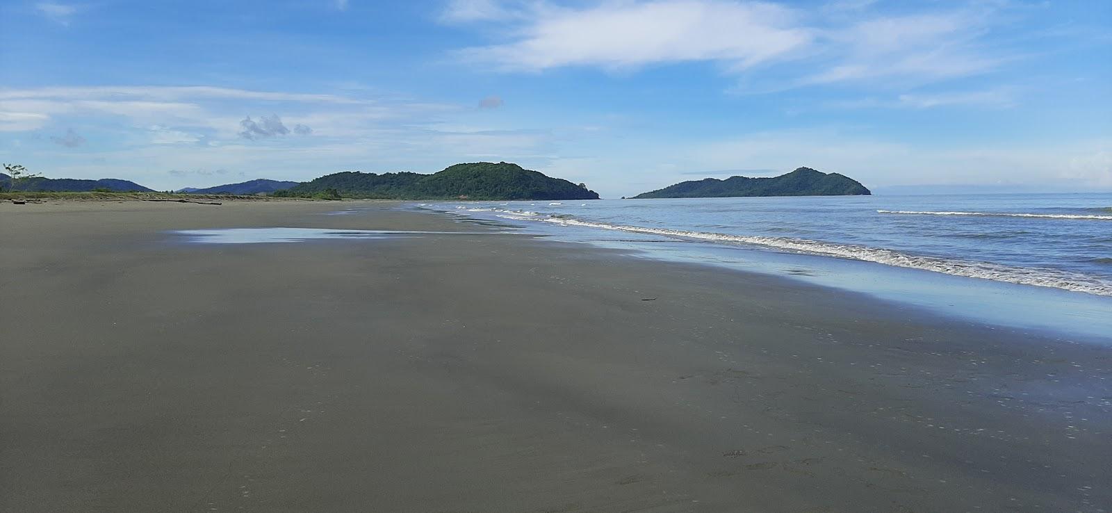 Sandee Pantai Emas