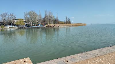 Sandee - Balatonfured Eszterhazy Strandja