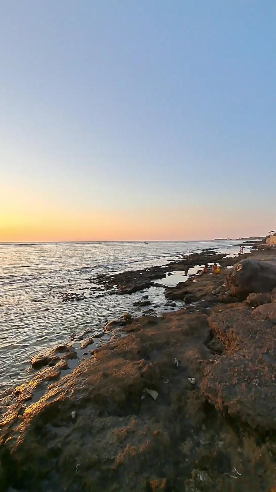 Sandee Paraoir Beach