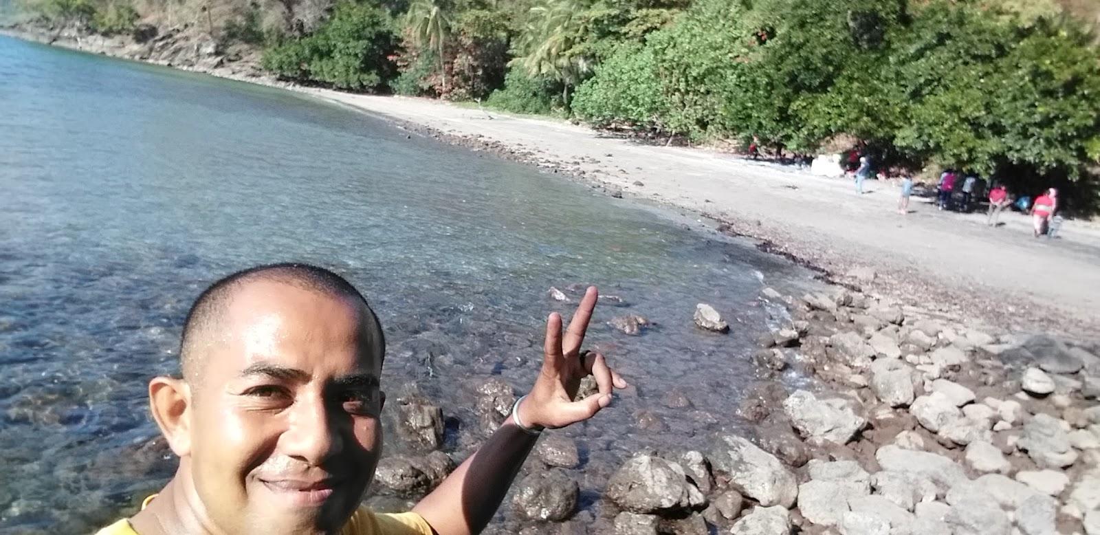Sandee Roga Beach