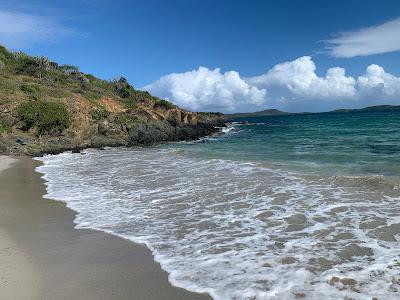 Sandee - Playa Escondida