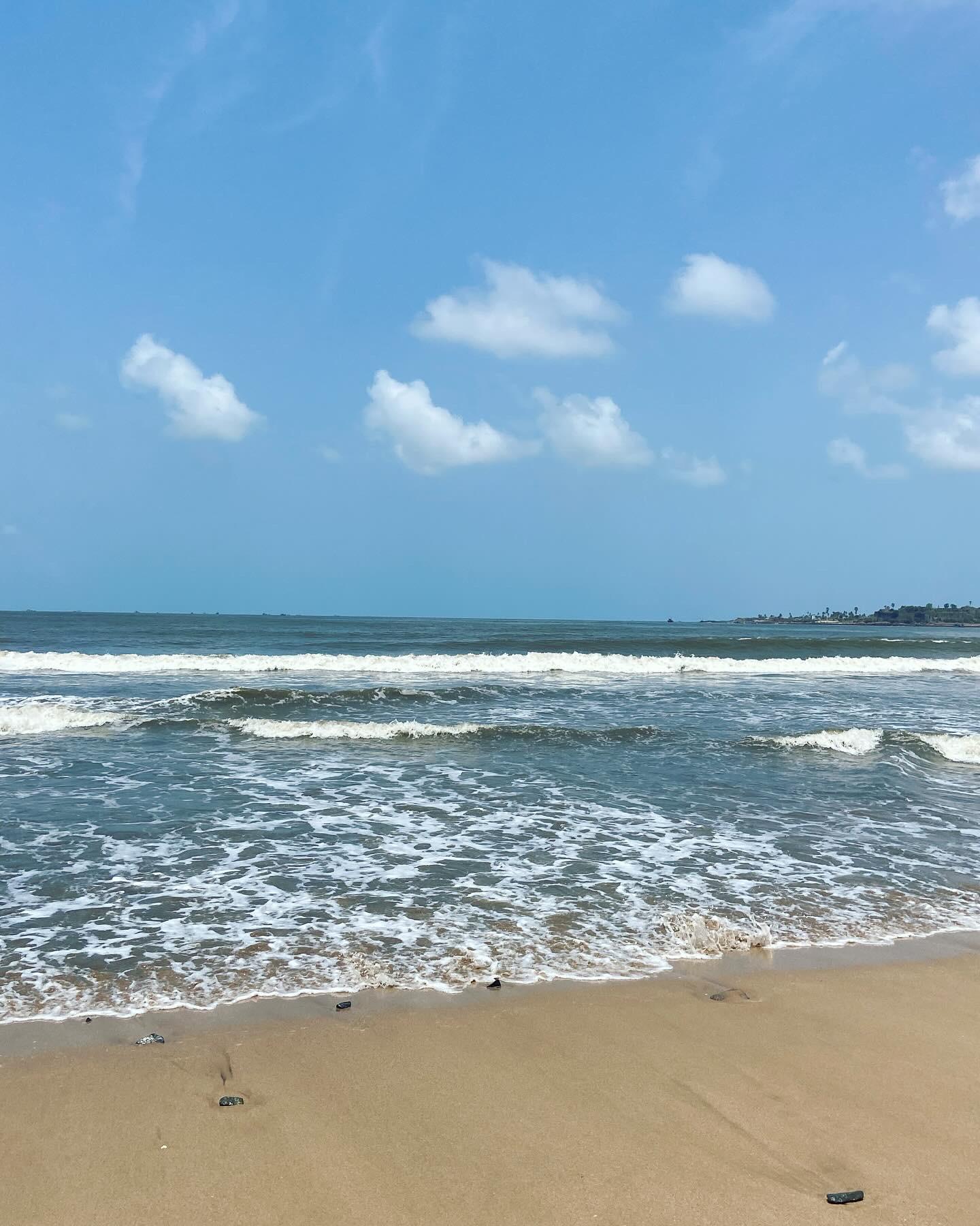 Sandee Versova Beach