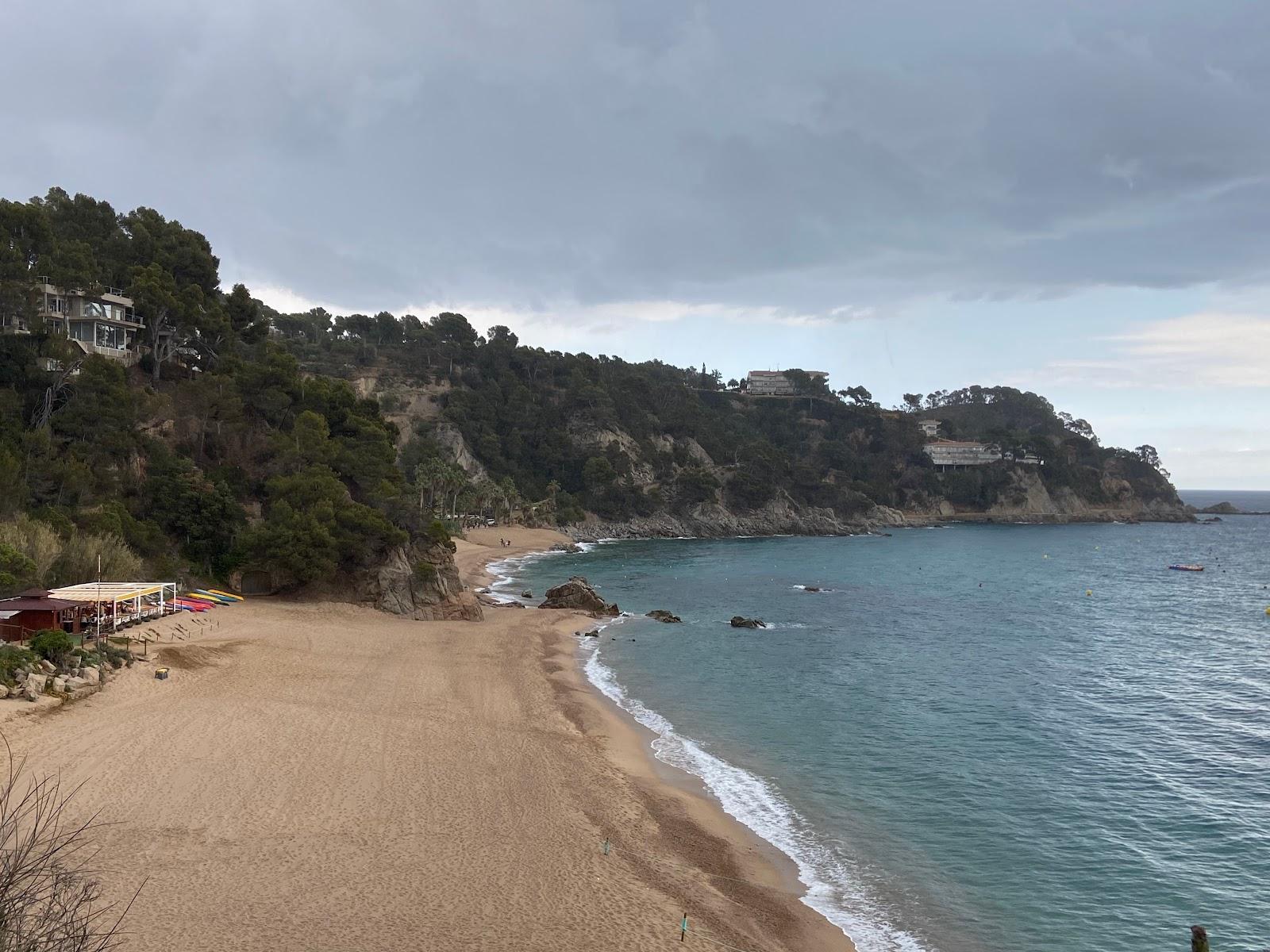 Sandee Beach Cap De Bou Photo