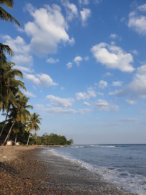 Sandee - Pantai Terbaya