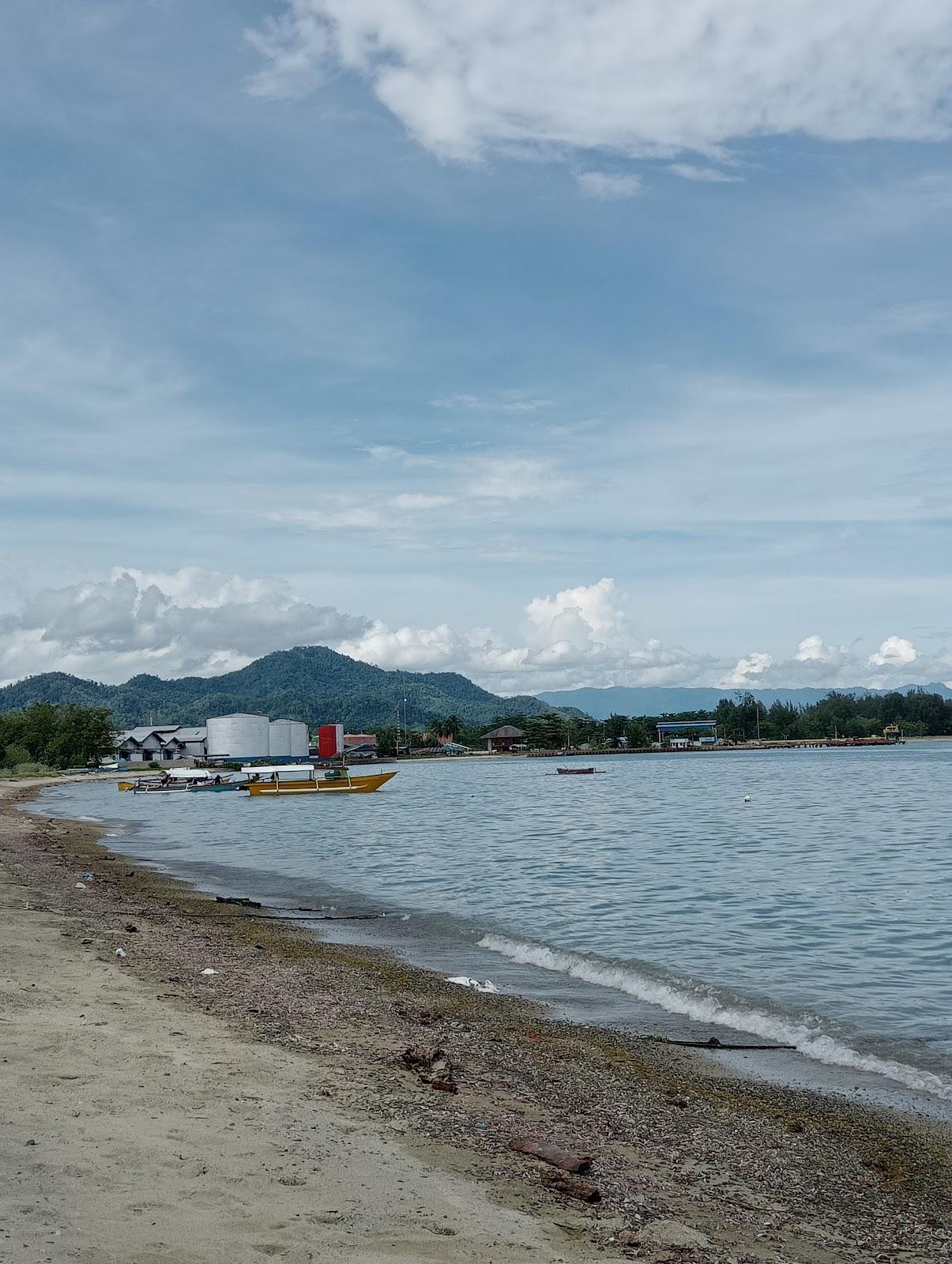 Sandee - Wisata Pantai Maleo