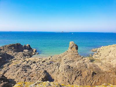 Sandee - Crique Du Fort Varde A Saint-Malo