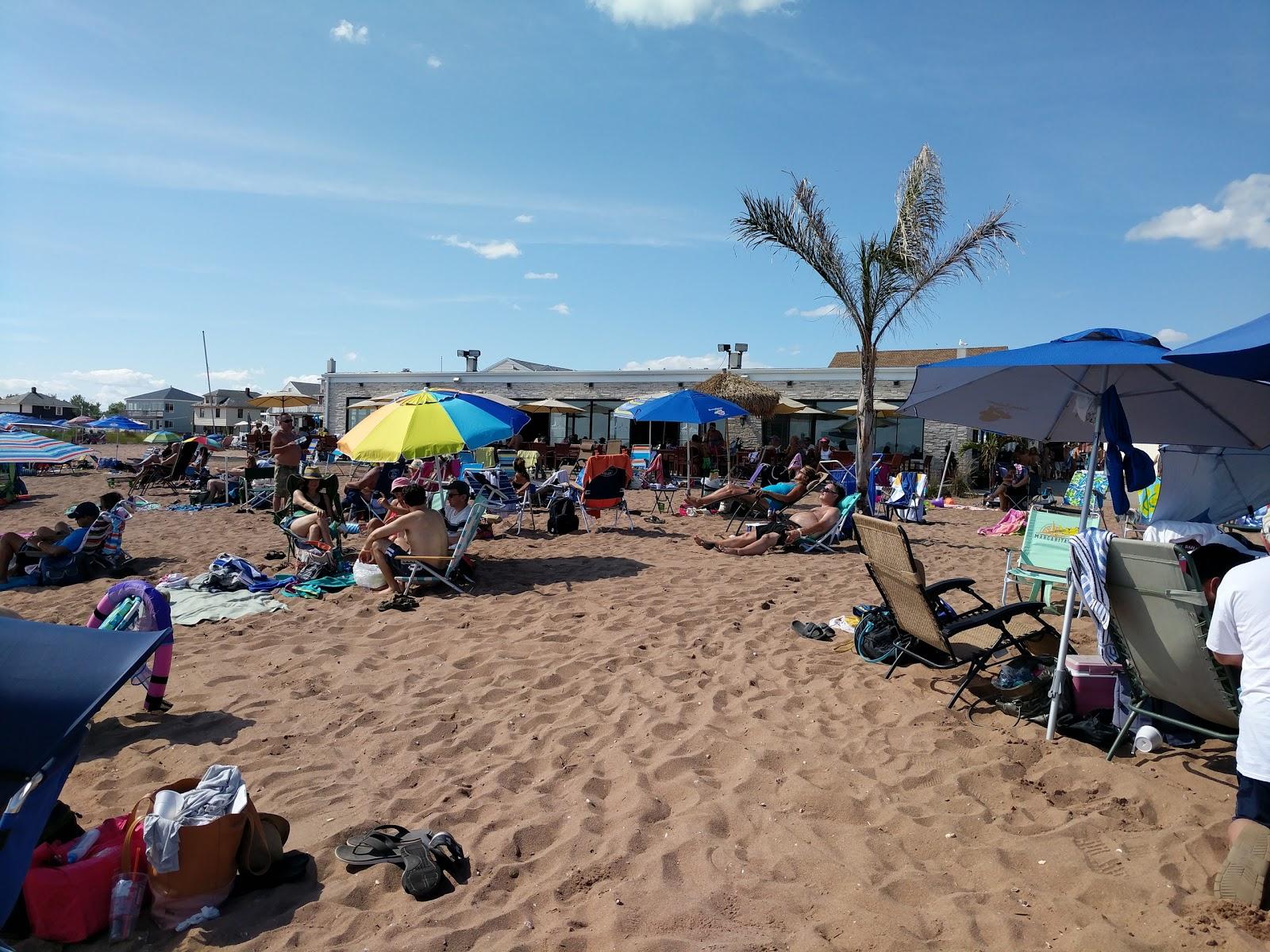 Sandee Silver Sands Beach