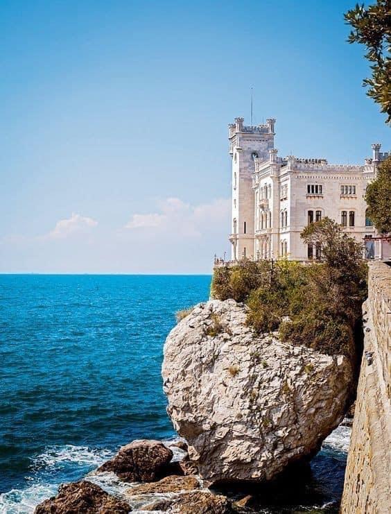 Sandee Trieste