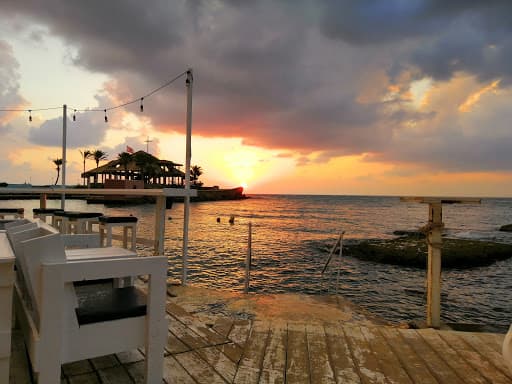 Sandee - Kuanos Beach Bar