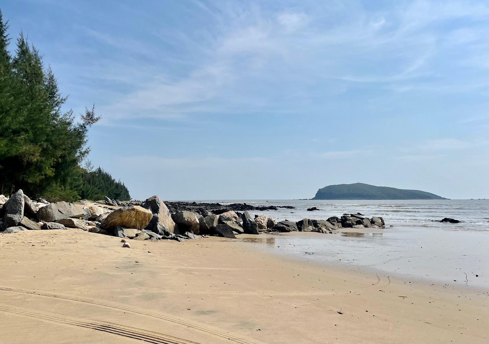 Sandee Yen Beach-Yen Islet