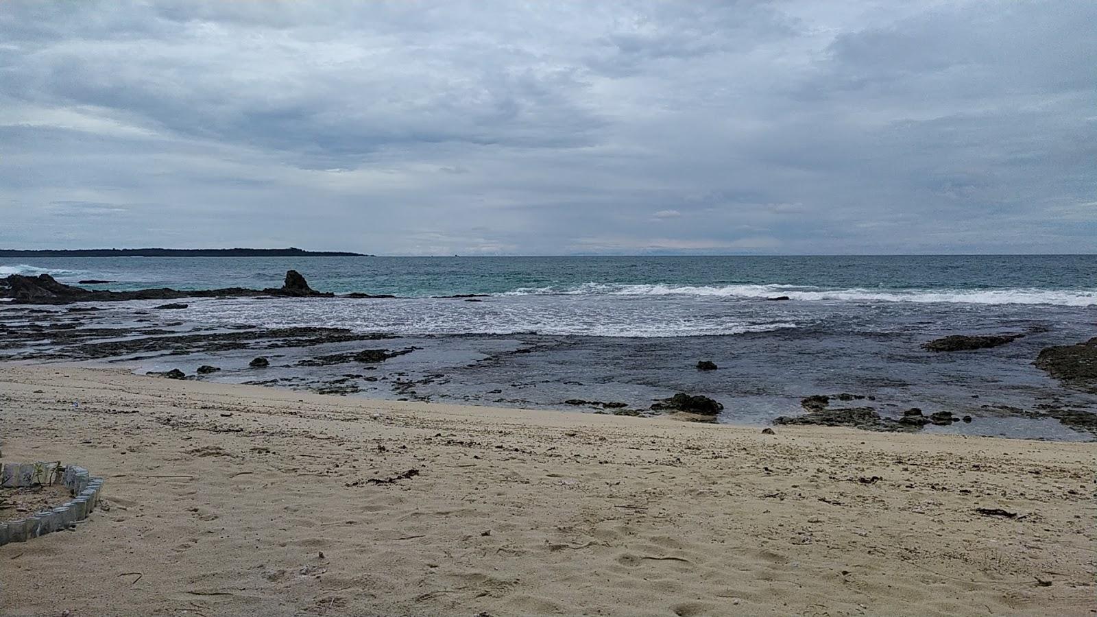 Sandee Pantai Kamaru Labuhan Jaya