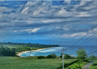 Sandee - Pantai Pasir Putih Lunyuk