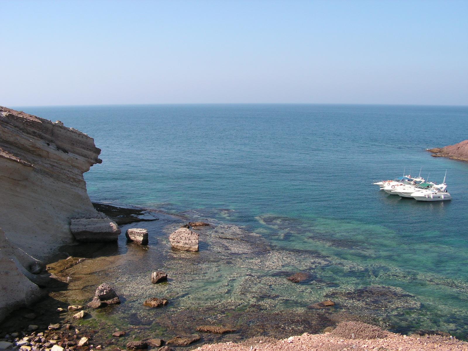 Sandee - Plage Trois Fourche