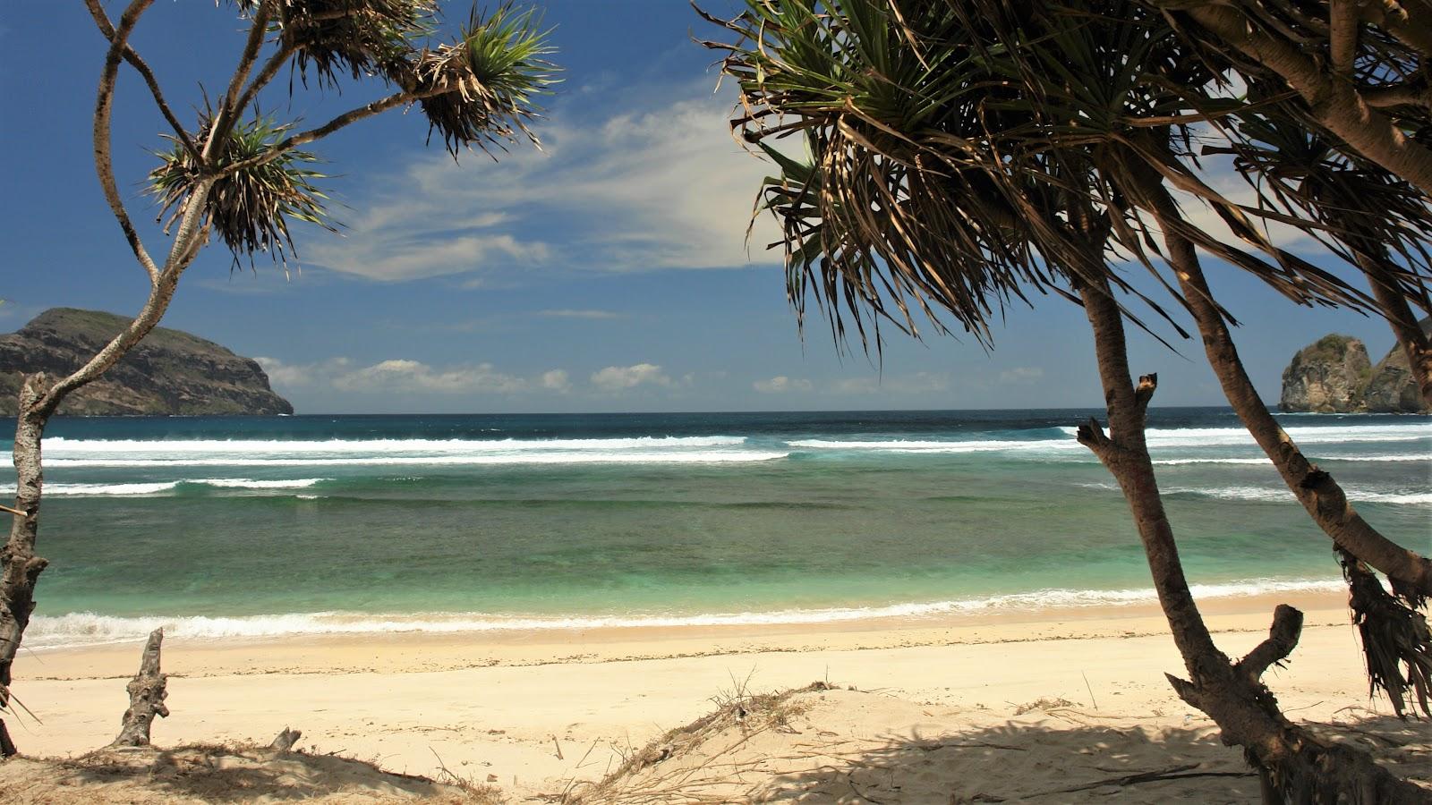 Sandee Yoyo's Surf Spot