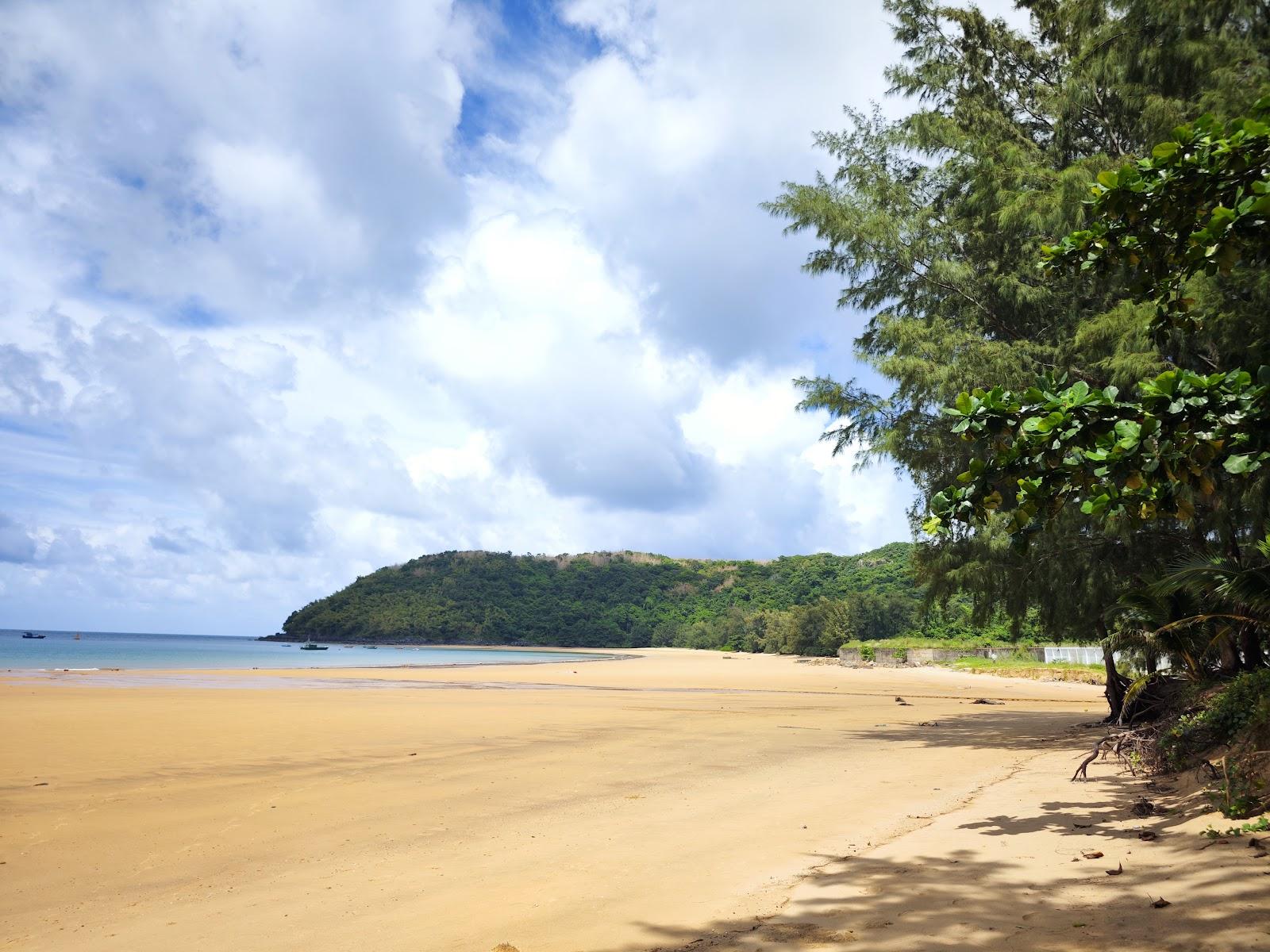 Sandee Dam Trau Beach