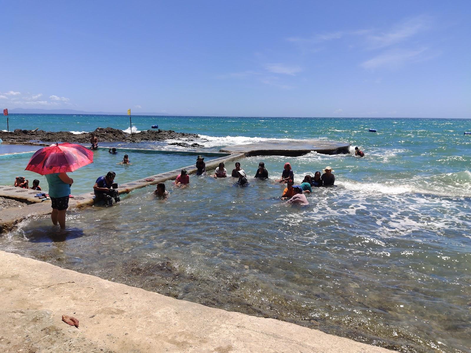 Sandee Bentulan Beach Photo