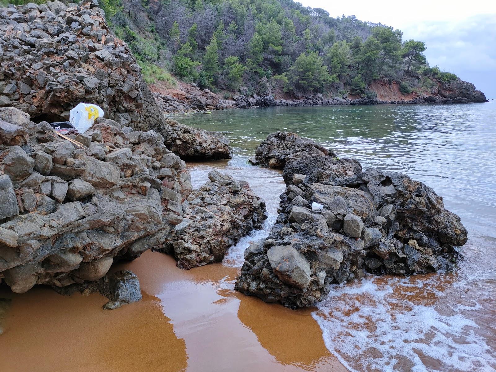 Sandee Afaghir Beach