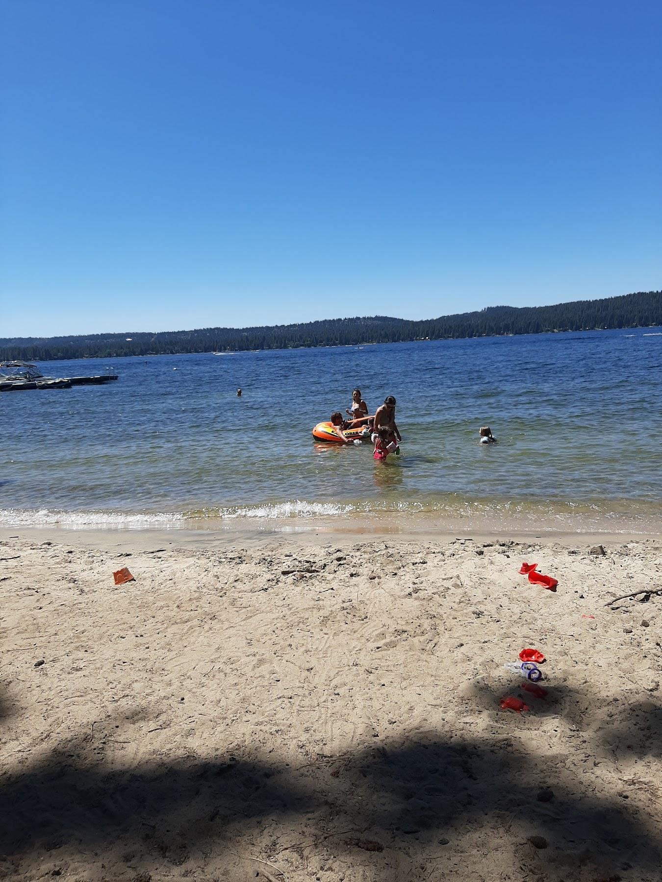 Sandee Davis Beach