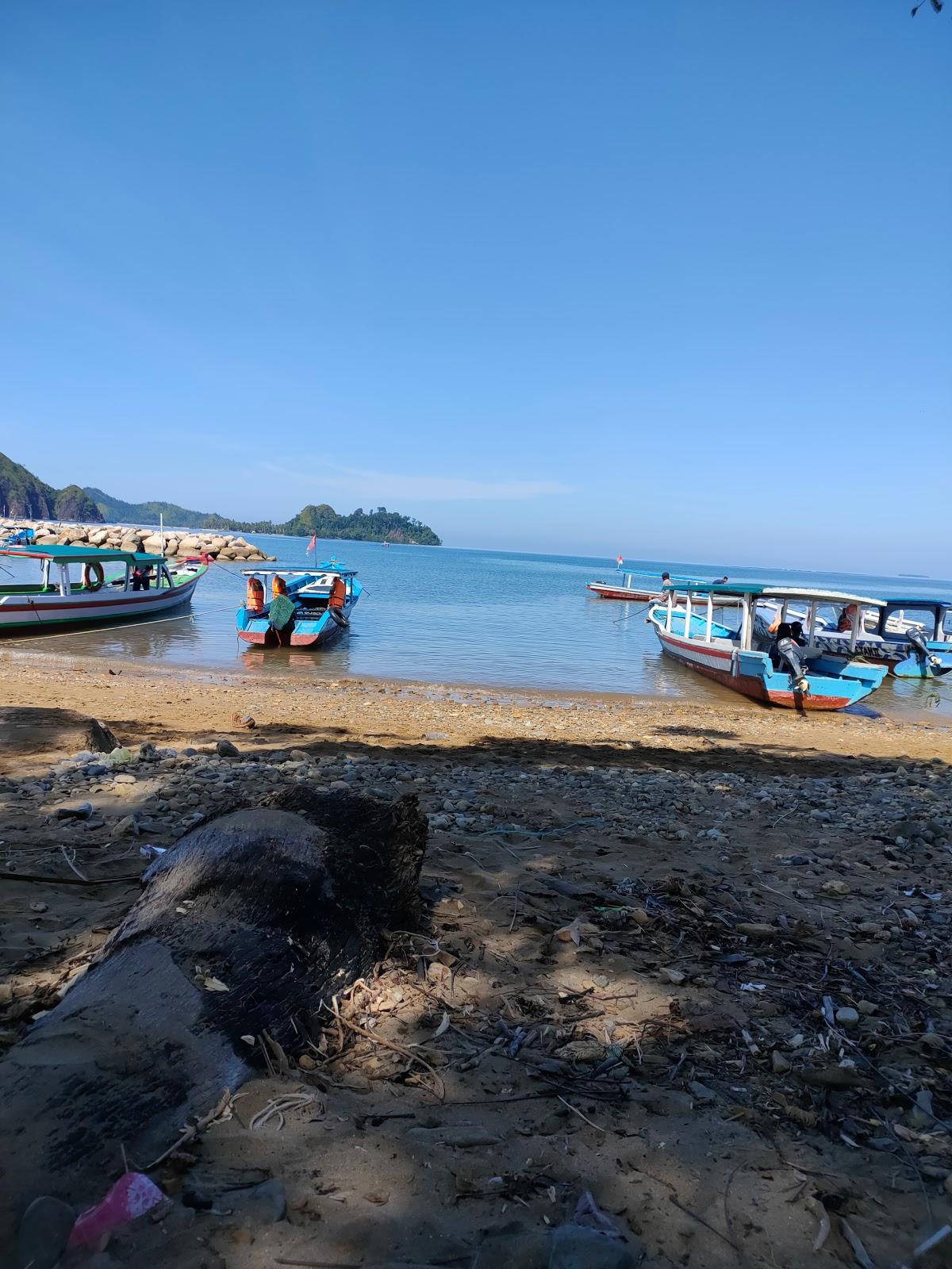 Sandee Pantai Pink