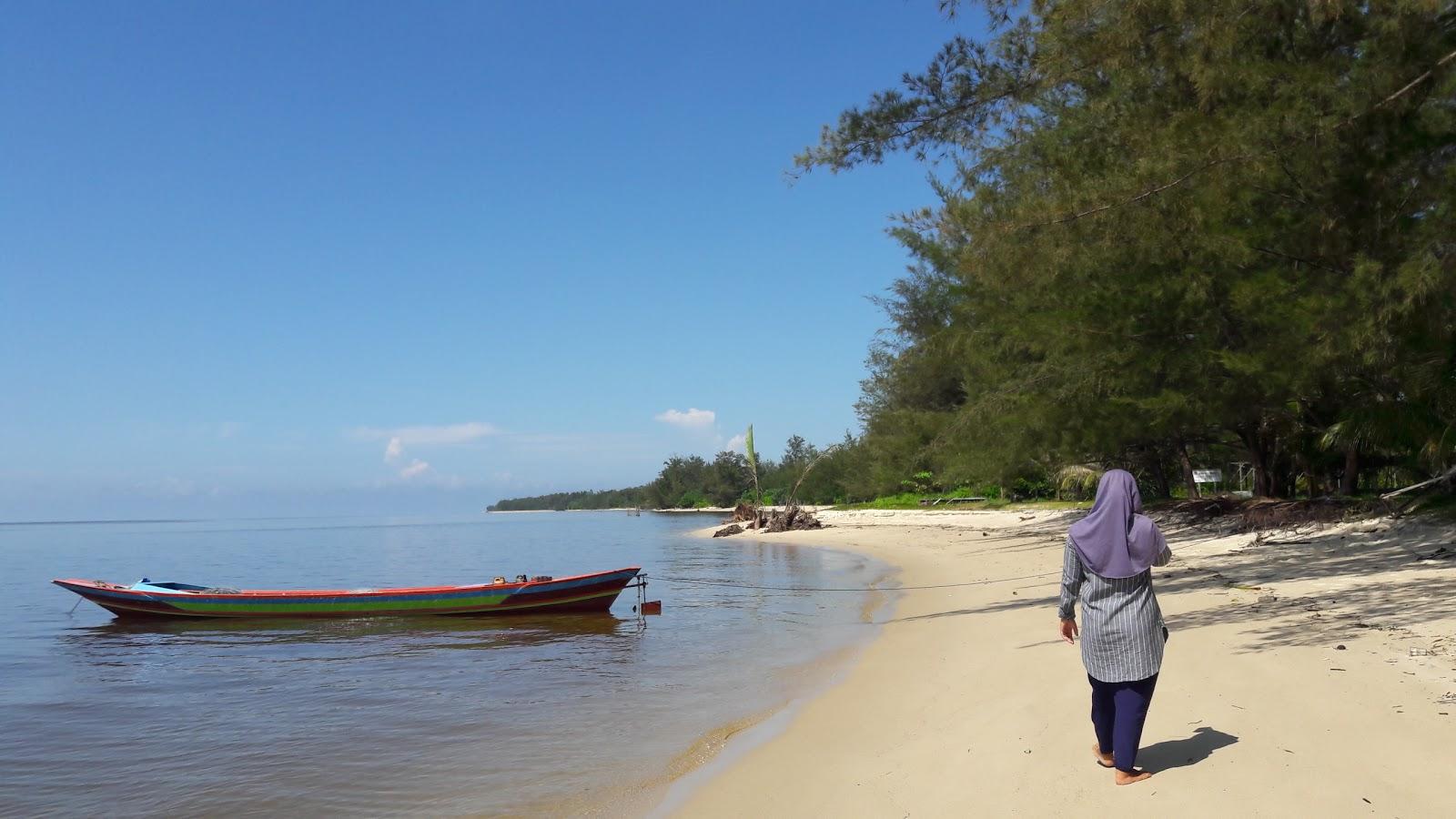 Sandee Twa Tanjung Keluang Photo