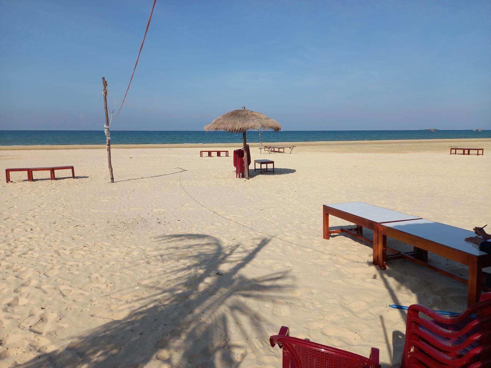 Sandee Chau Tan Beach