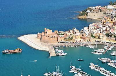 Sandee - Spiaggia Di Alcamo Marina - Zona Magazzinazzi