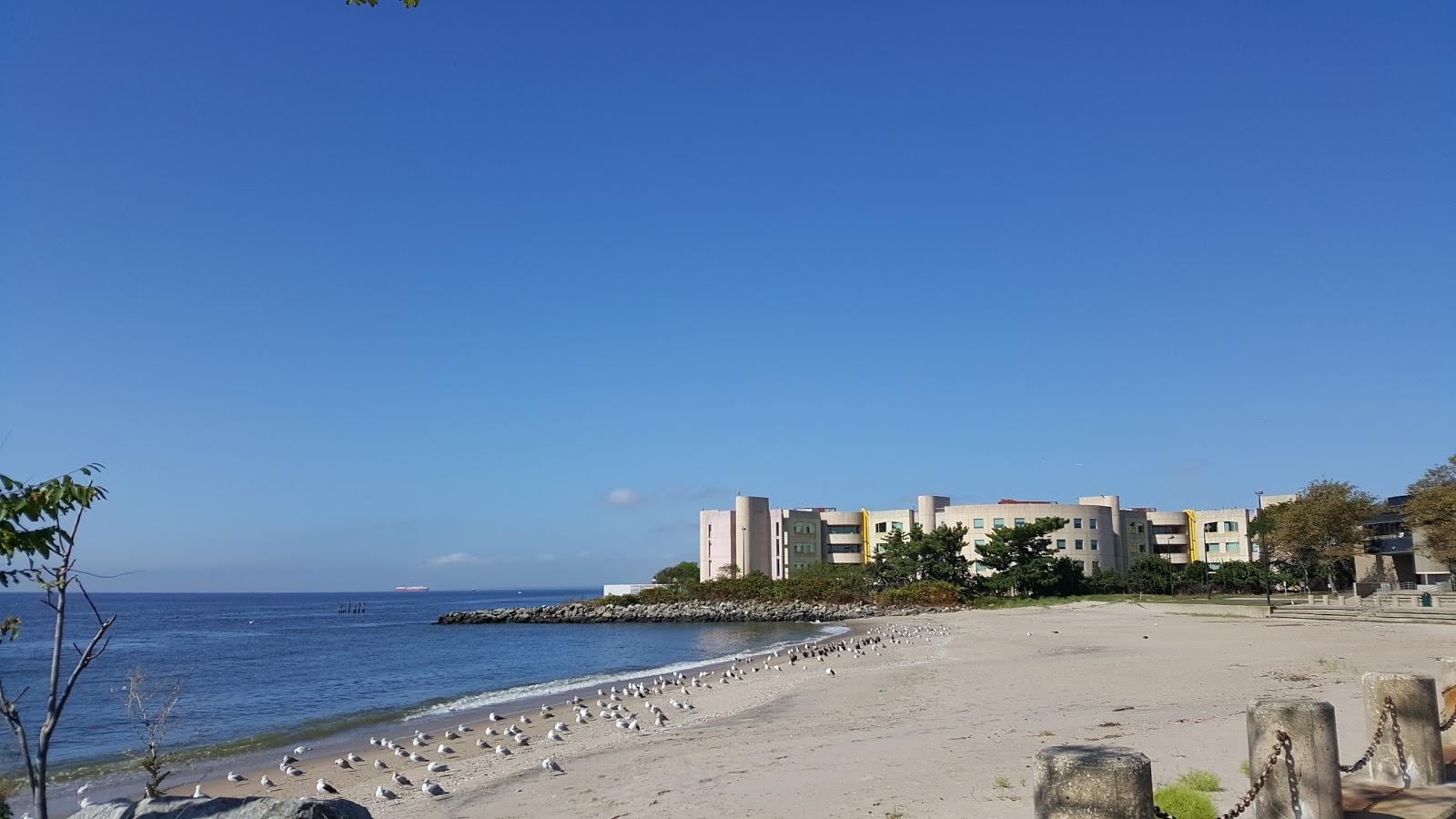 Sandee Kingsborough Beach