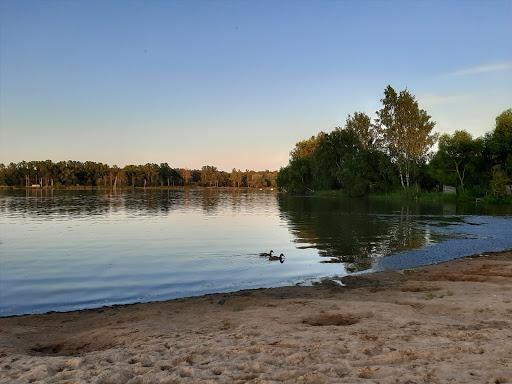 Sandee - Nameless Lake Beach