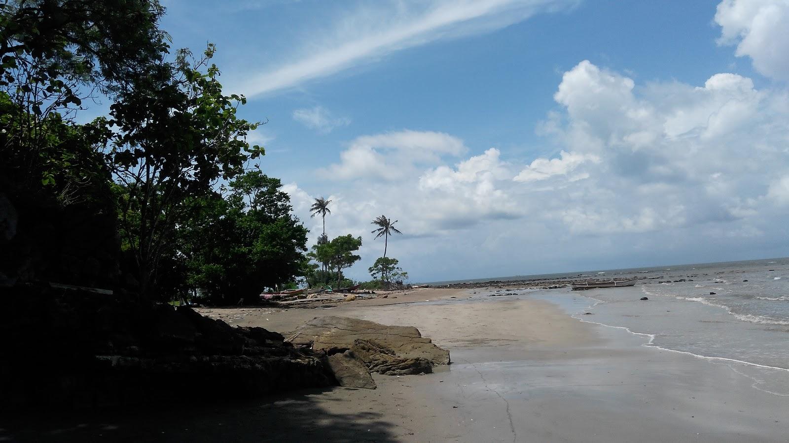 Sandee Punaga Beach Photo