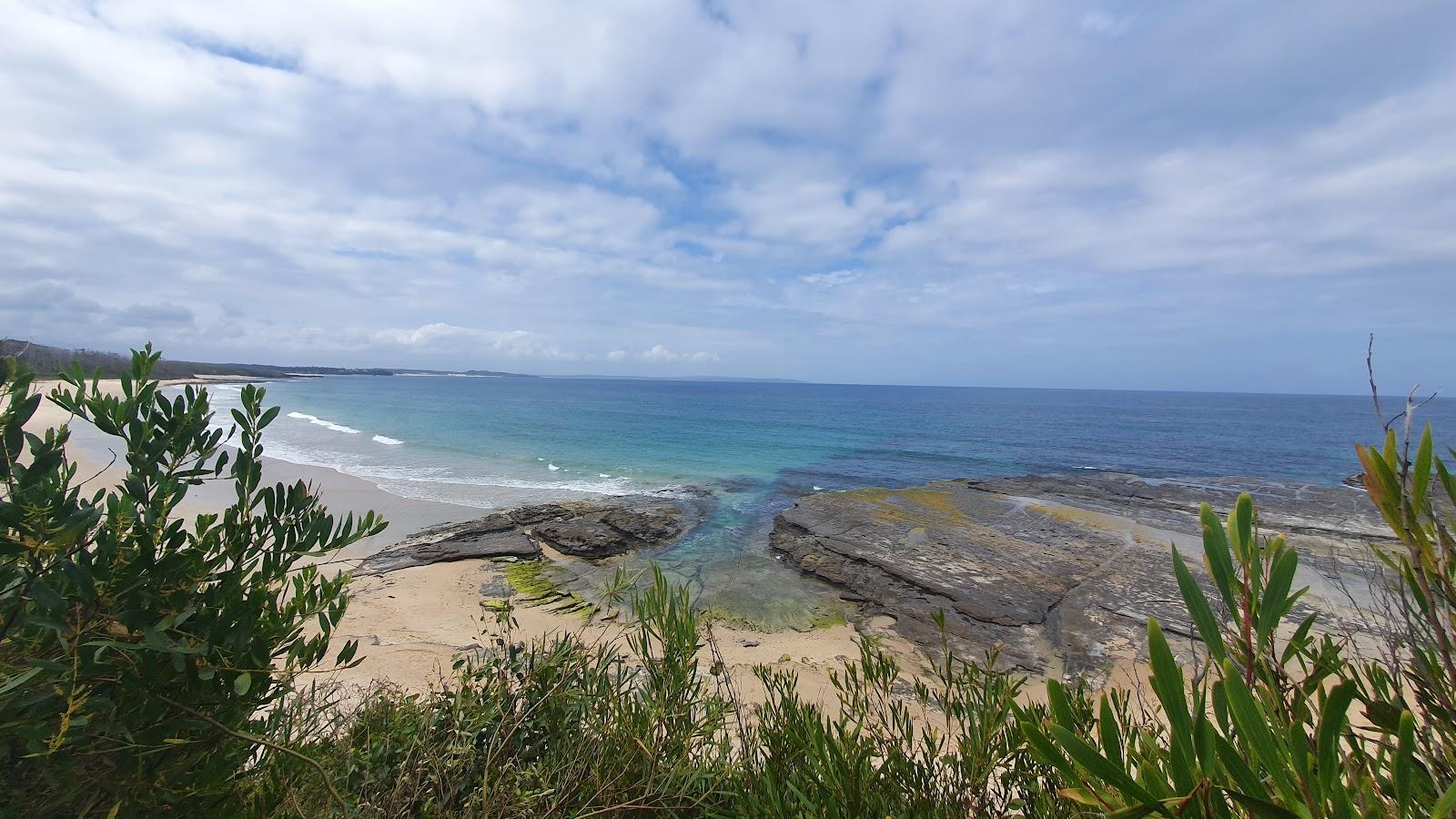 Sandee Monument Beach