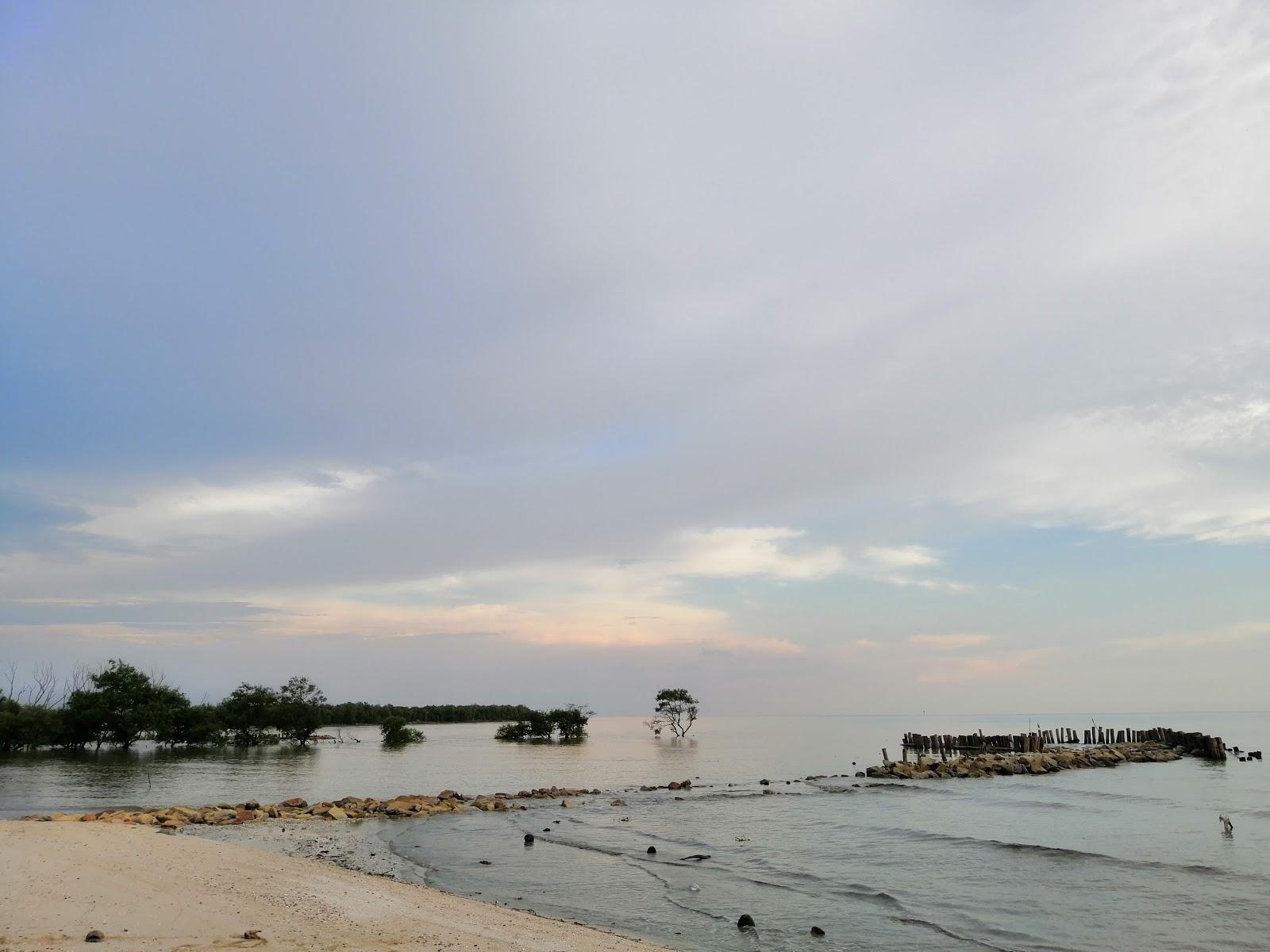 Sandee Jeti Nelayan Parit 4 Sungai Burong