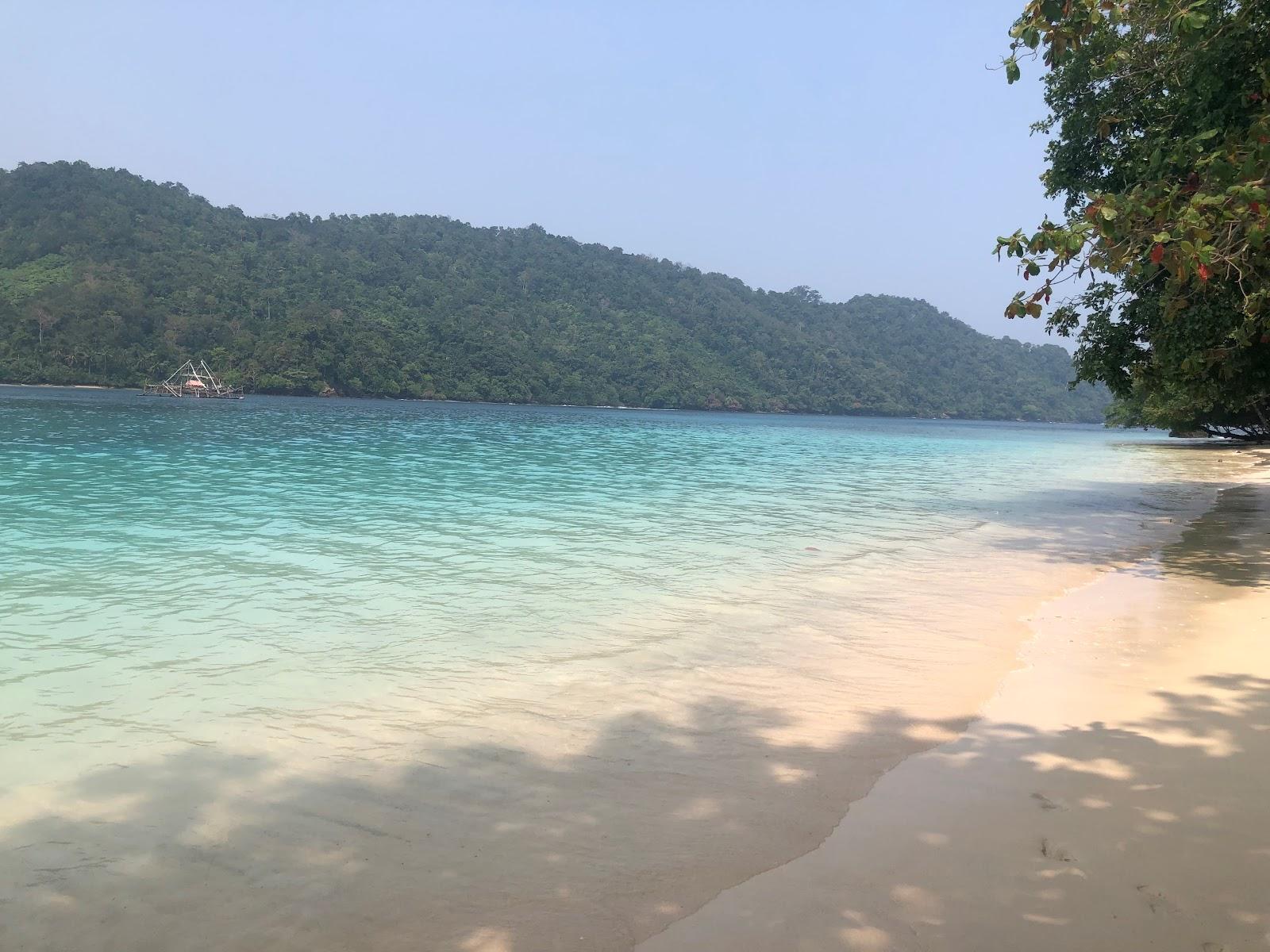 Sandee Pulau Kelapa Teluk Kiluan