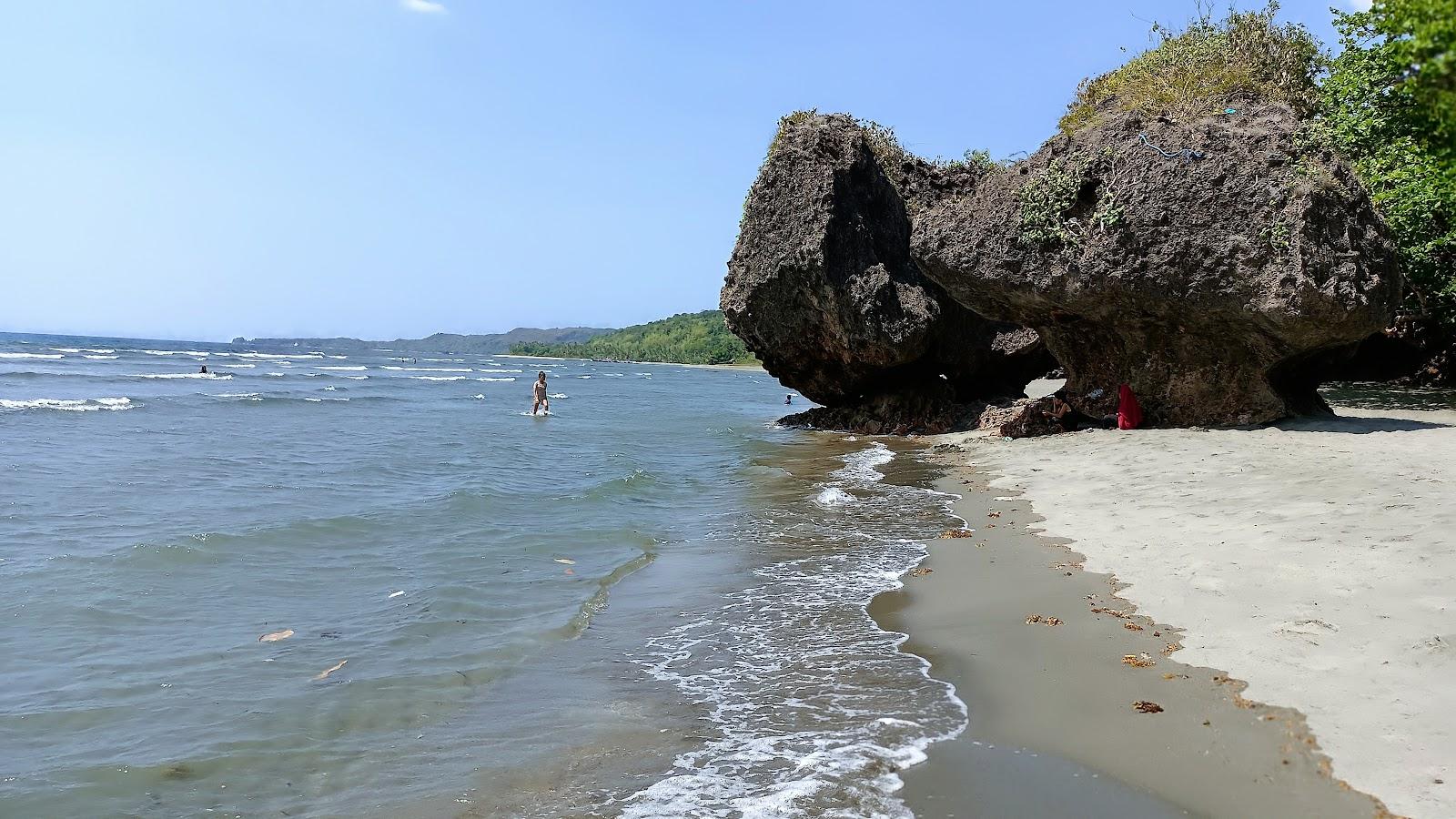 Sandee Agno Umbrella Rocks