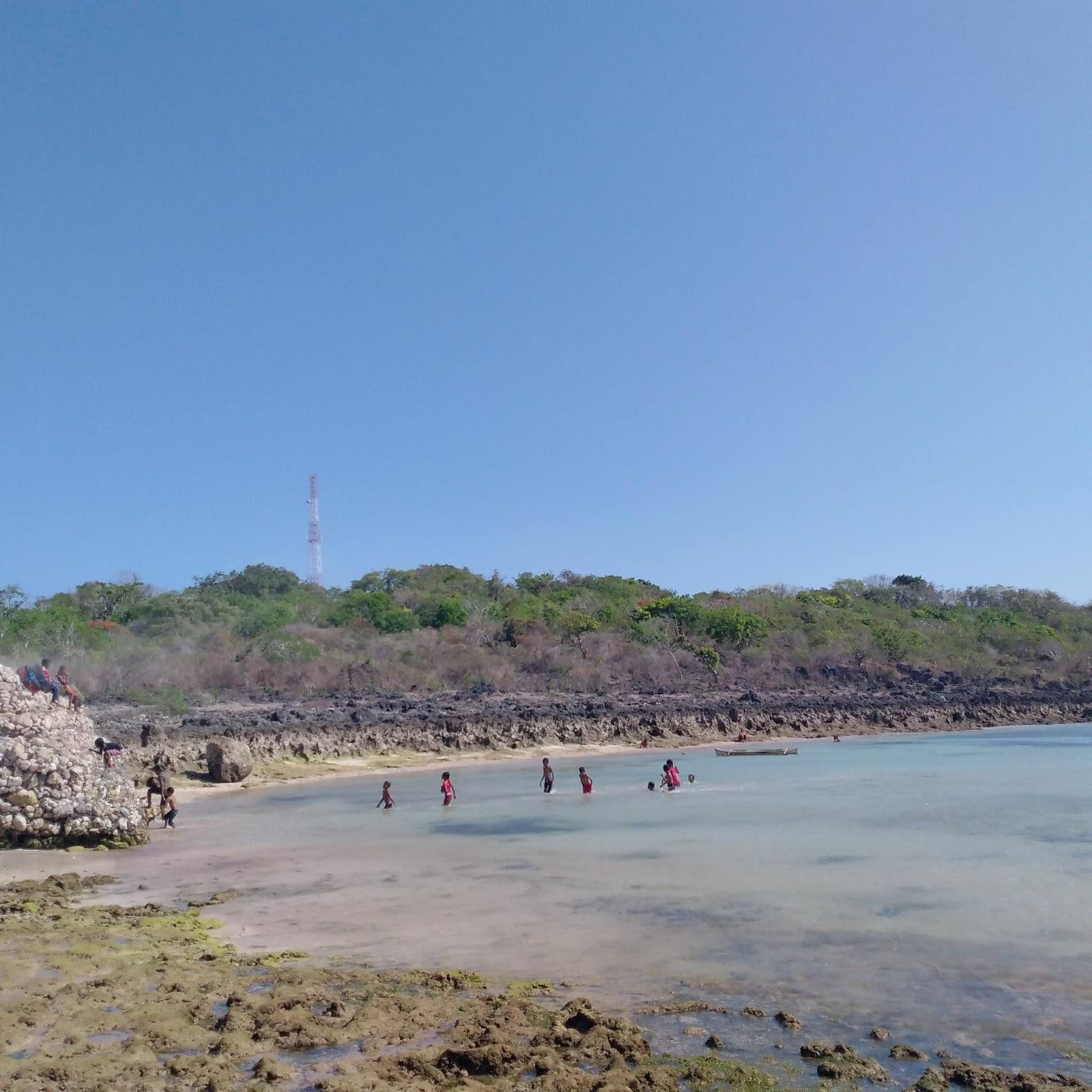 Sandee Pantai Oesina