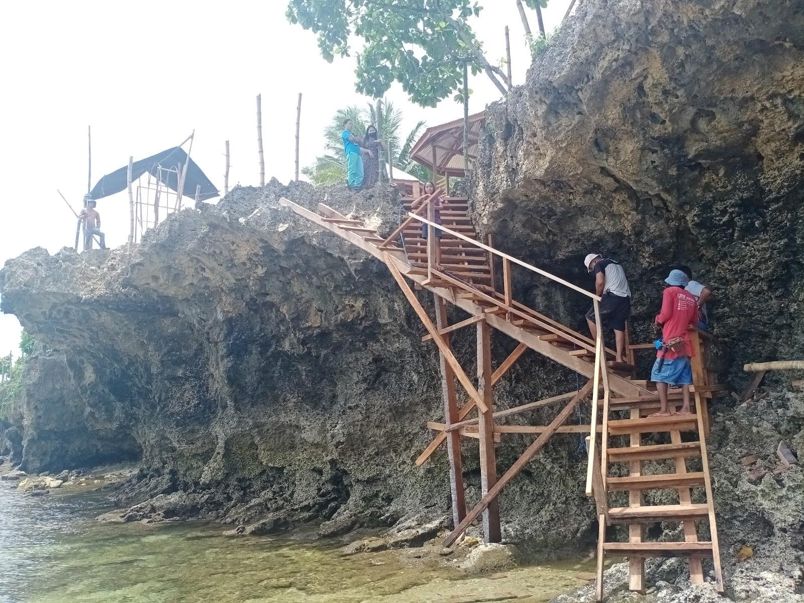 Sandee Warningan Beach Photo