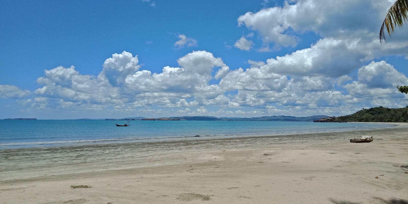 Sandee Nanthapu Beach