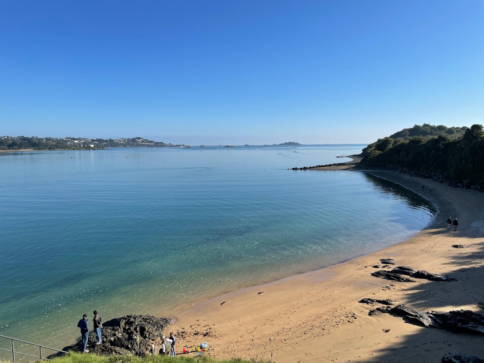 Sandee Plage De La Tossen Photo