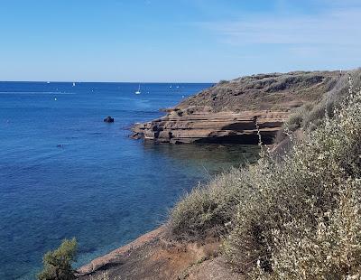 Sandee - Plagette Des Falaises