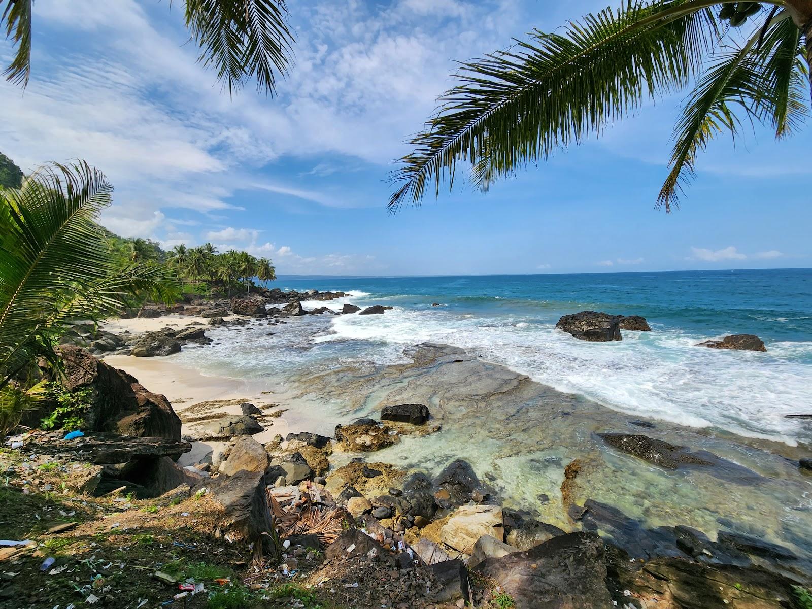 Sandee Pantai Tembakak Krui