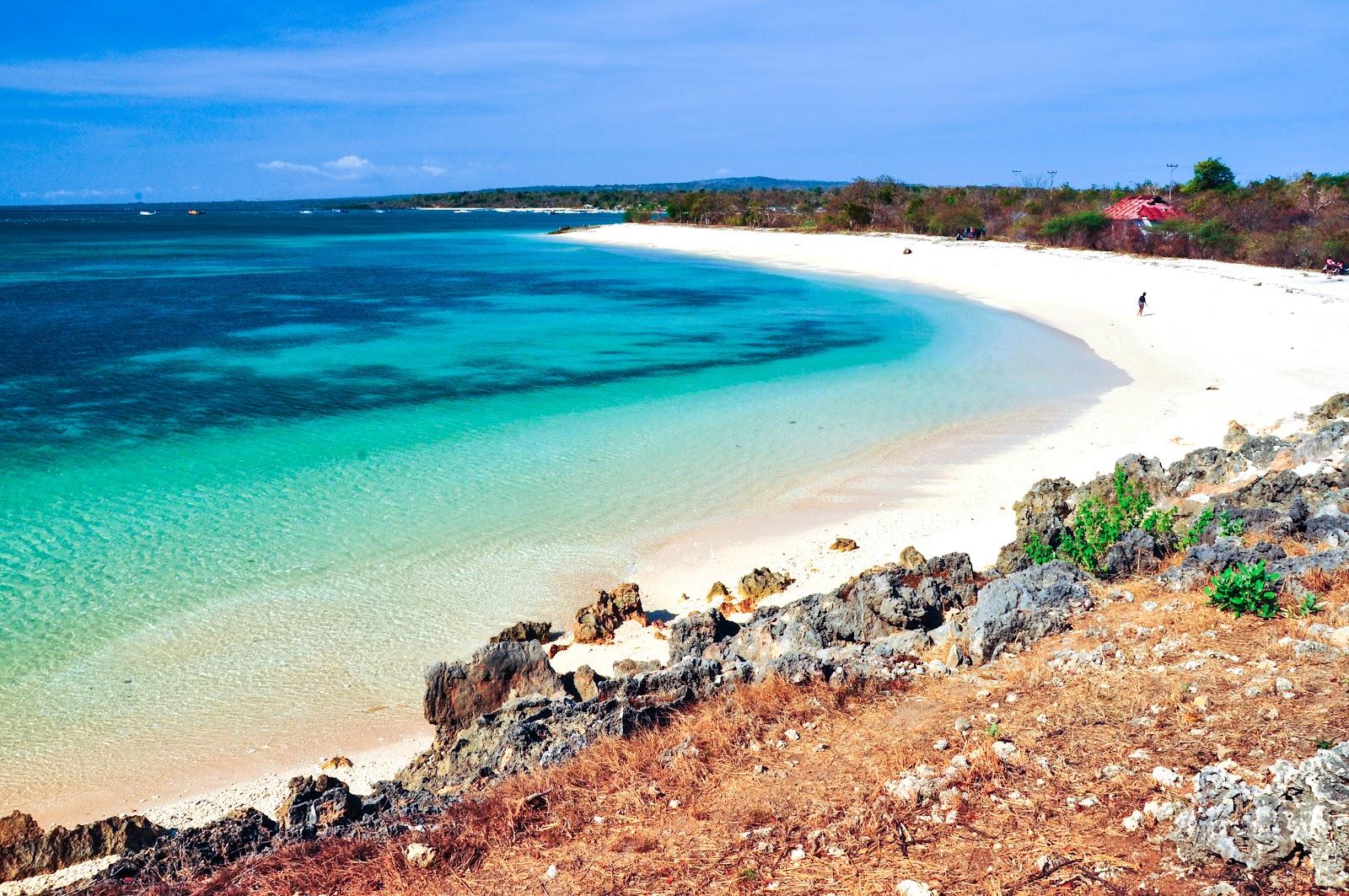 Sandee Lobuto Beach Photo